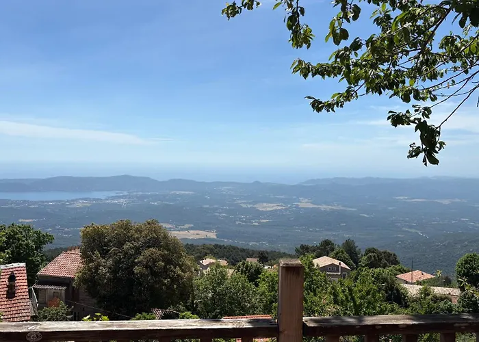 Maison De Charme Avec Vue Imprenable Sur Le Golfe De Porto-vecchio Prázdninový dům